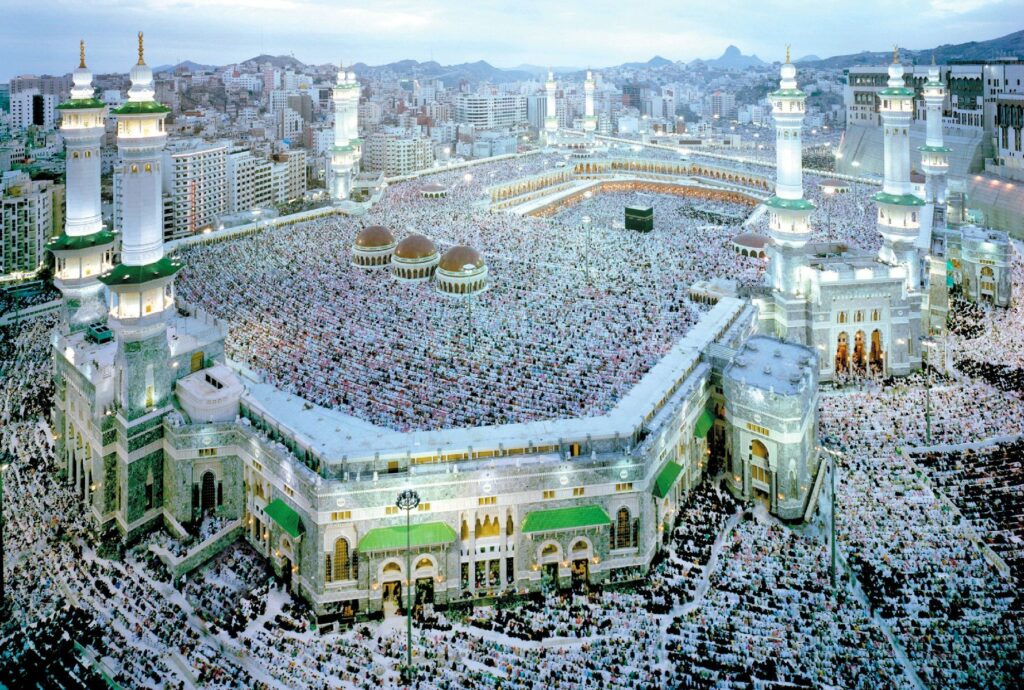 Best time to choose for Umrah