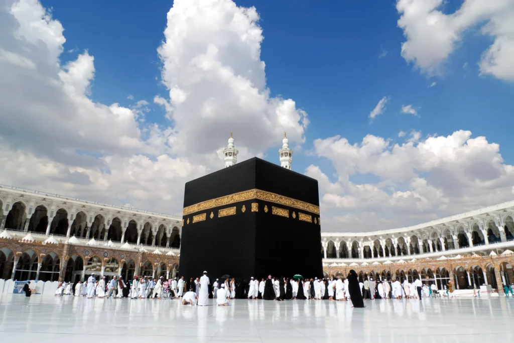 14 Nights 5 Star London Umrah Package