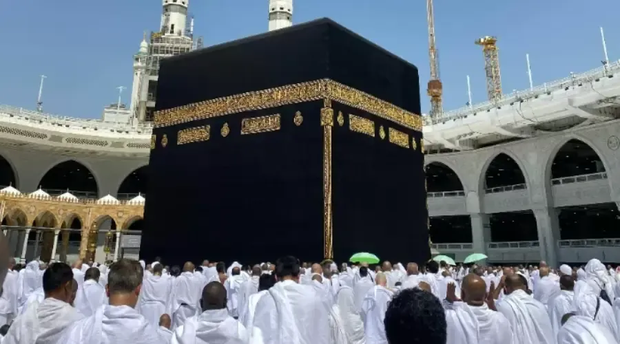 7 Nights 4 Star Birmingham Umrah Package