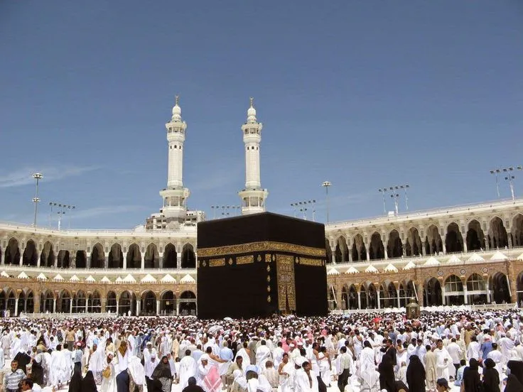 14 Nights 4 Star Umrah Package from UK